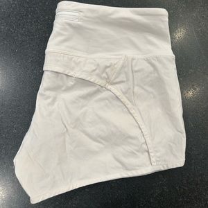 Lululemon speed up mid rise 4 inch shorts